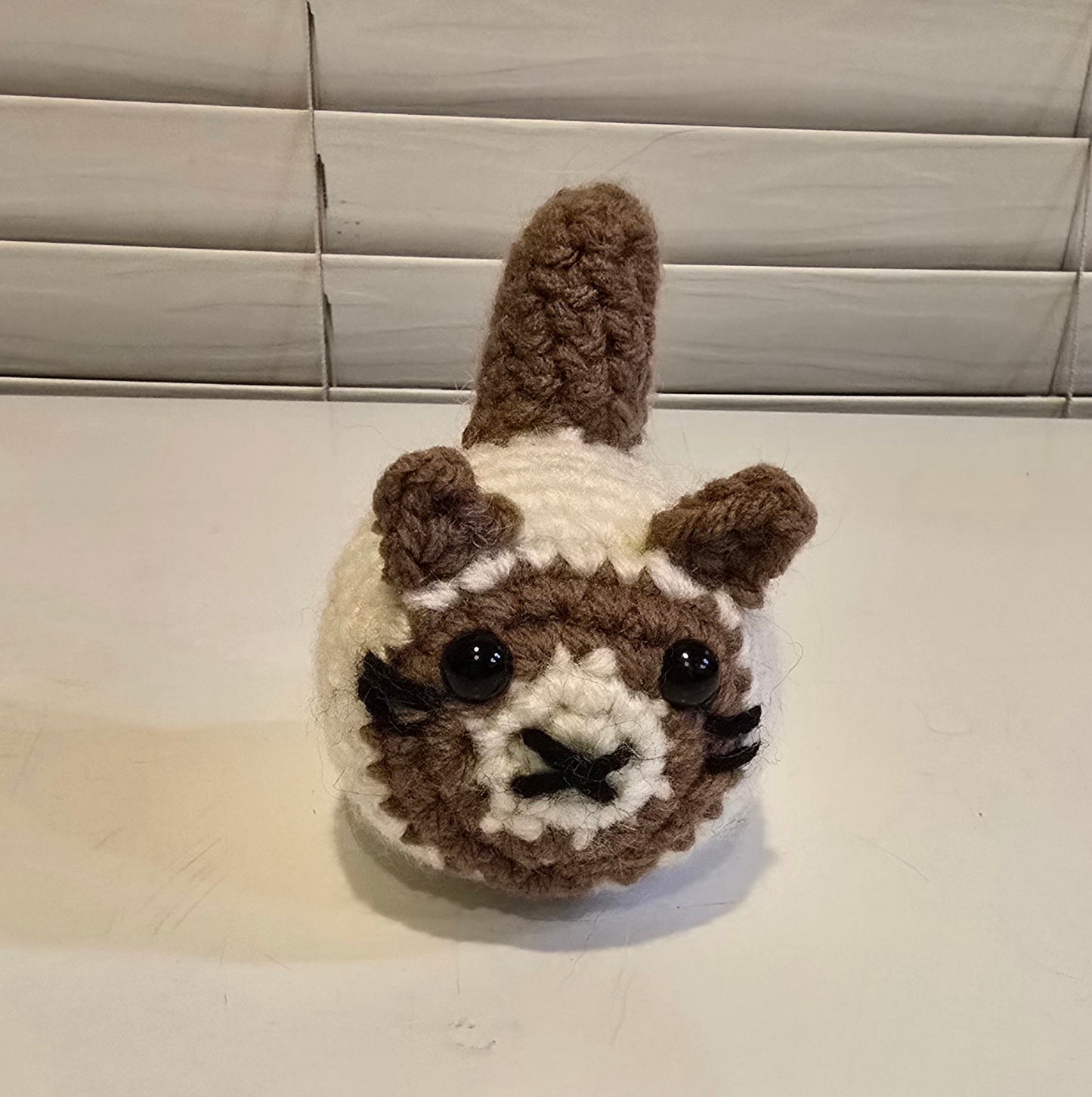 Small cat loaf (acrylic)