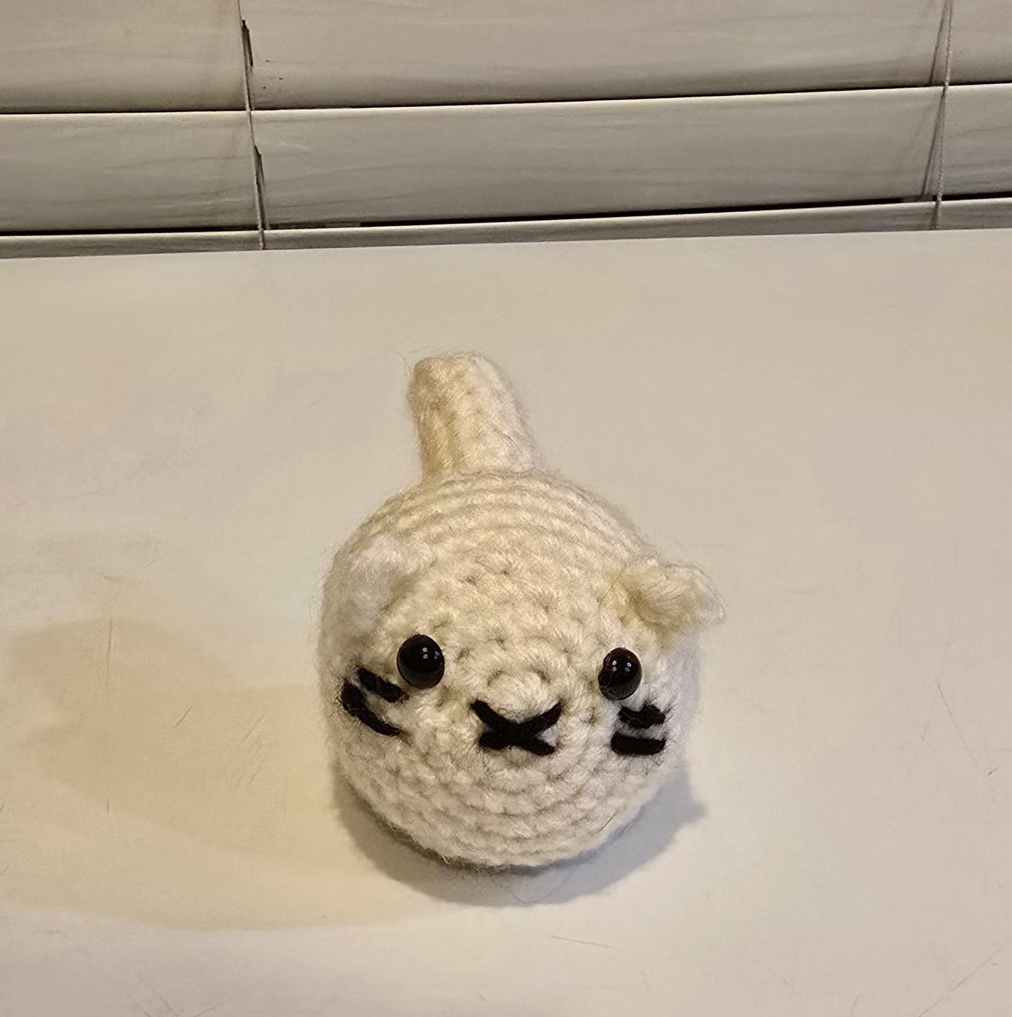 Small cat loaf (acrylic)