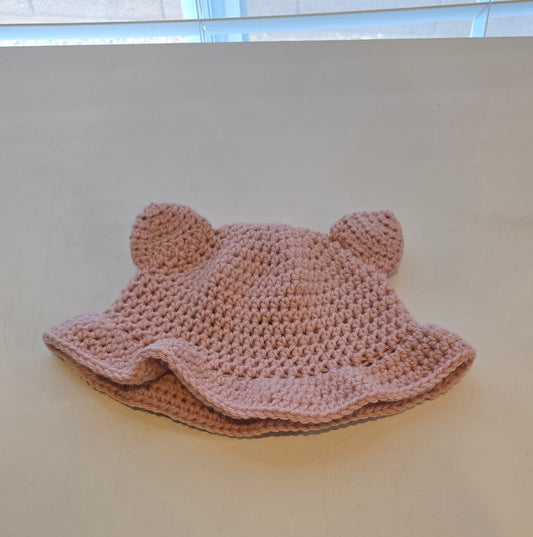 Bucket hat with ears